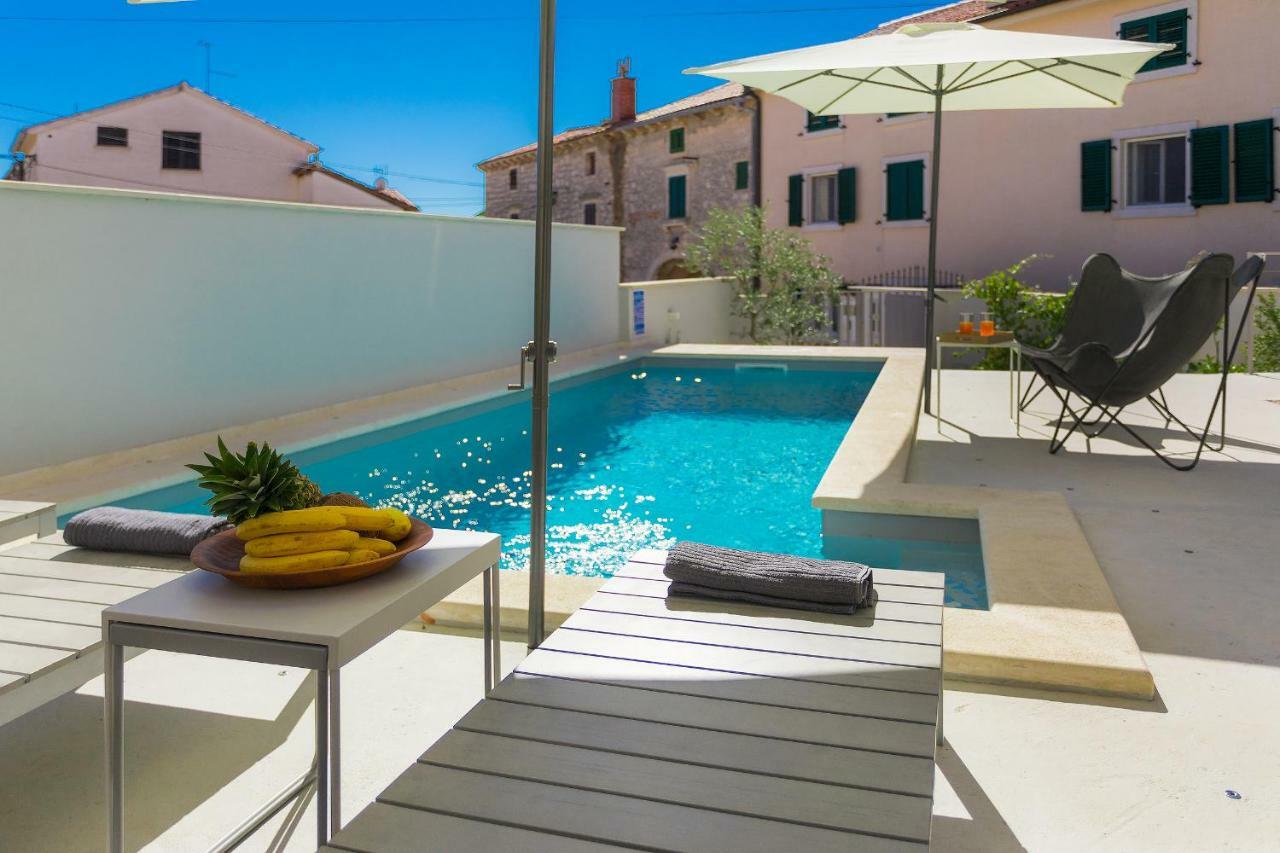 Casa Mia Apartments Premantura Bagian luar foto