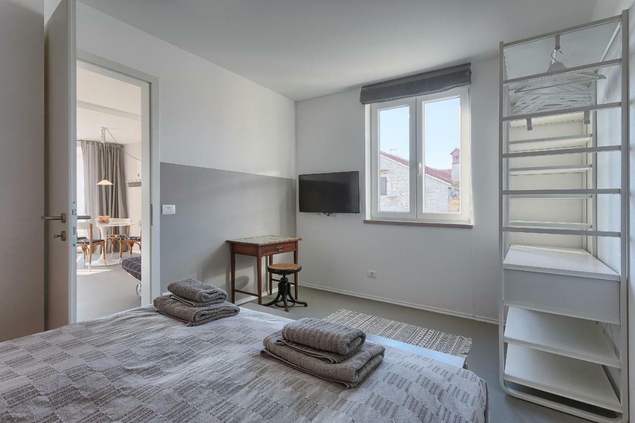 Casa Mia Apartments Premantura Bagian luar foto