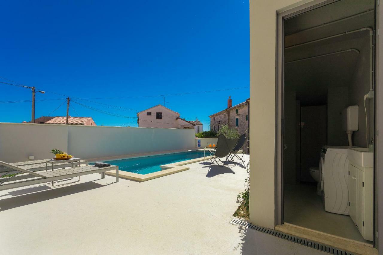 Casa Mia Apartments Premantura Bagian luar foto